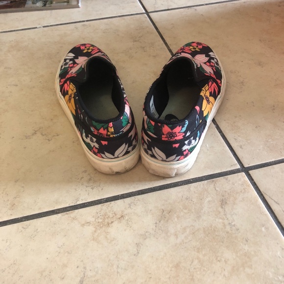 Vans style Nikes - Picture 3 of 4